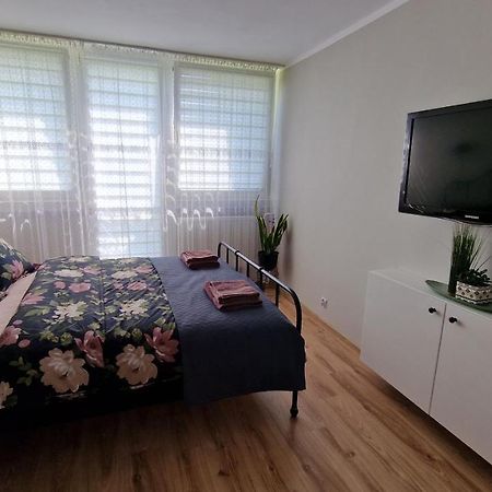 Apartament Spoko-Loko Apartment สโตรเนีย ชล็องสเกีย ภายนอก รูปภาพ