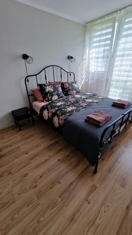 Apartament Spoko-Loko Apartment สโตรเนีย ชล็องสเกีย ภายนอก รูปภาพ